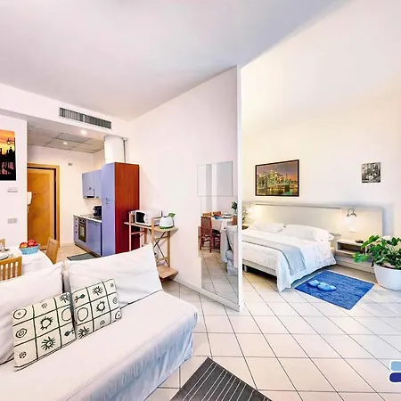 Venice Apart Otel 3*